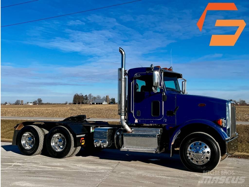 Peterbilt 365 Trekkers