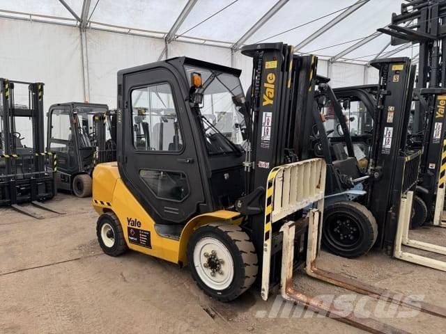 Yale GDP 35 UX Diesel heftrucks