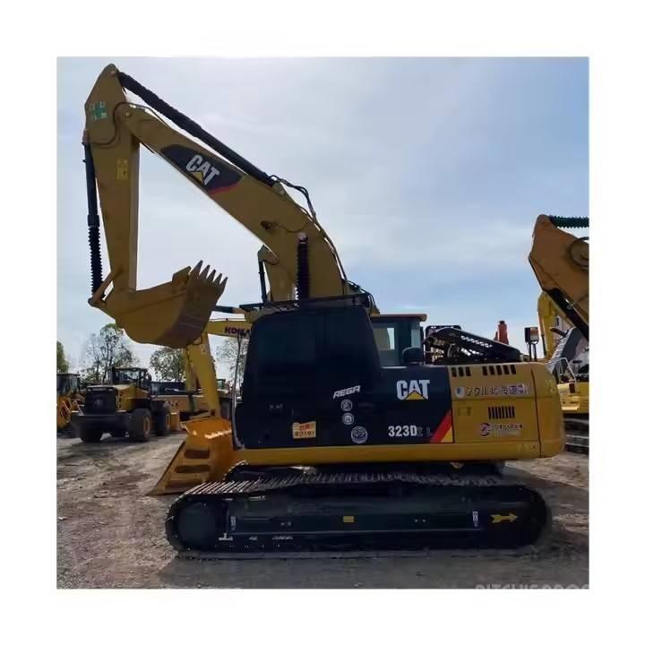 CAT 323 D2L Rupsgraafmachines