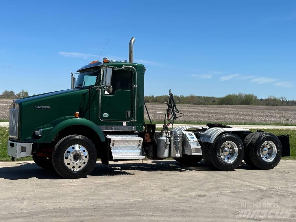 Kenworth T800 Trekkers