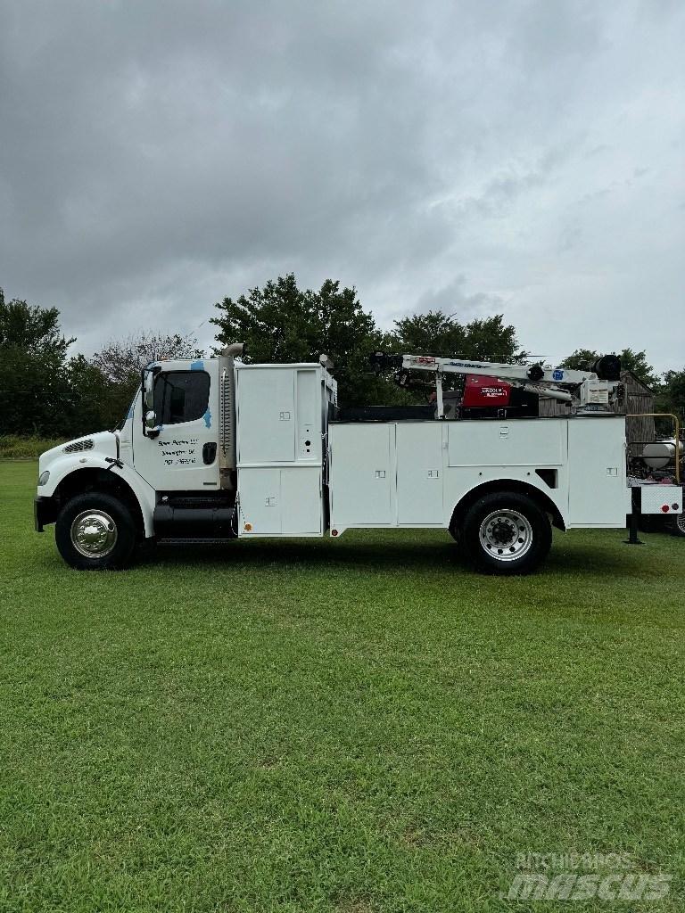 Freightliner M2 106 Onderhoud voertuigen
