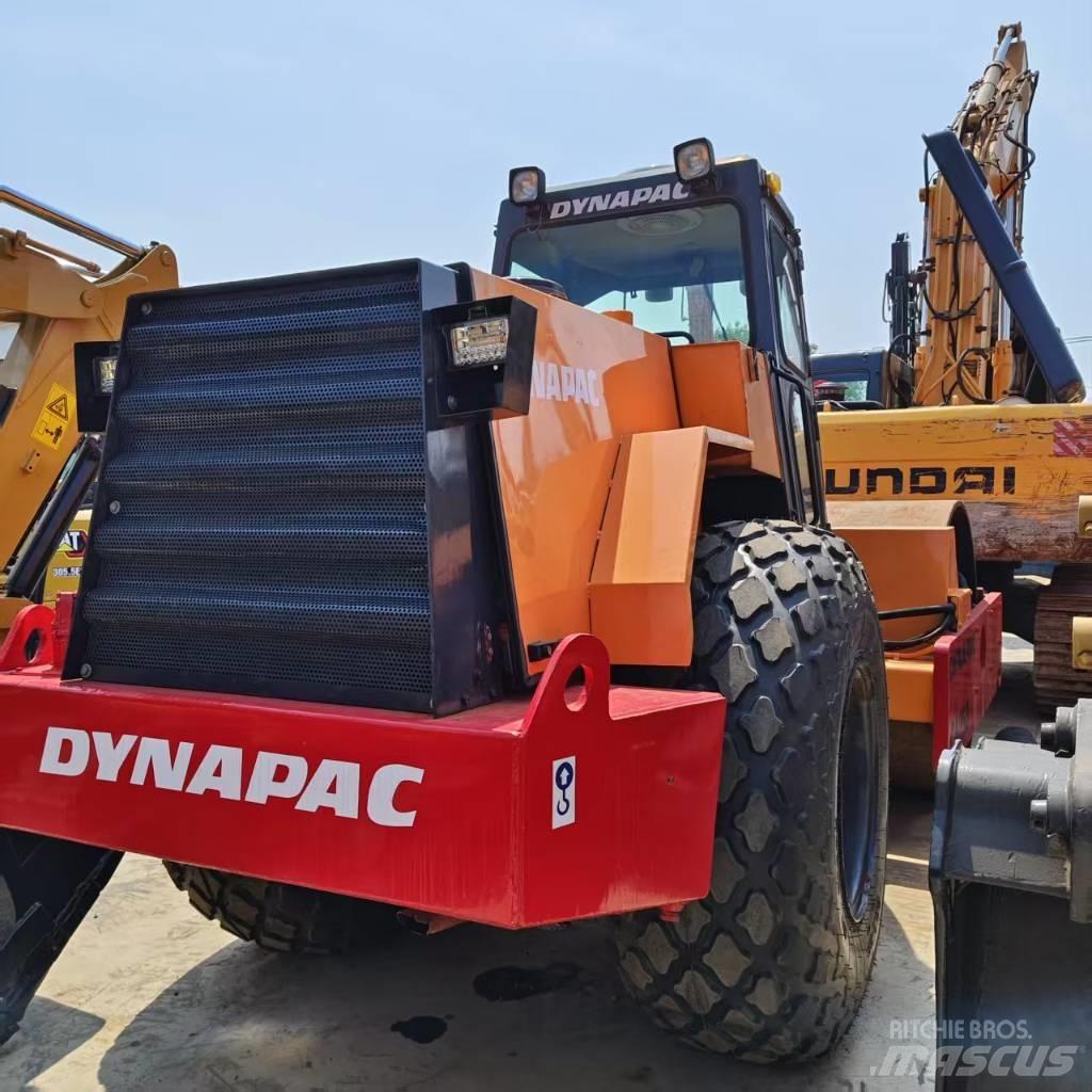 Dynapac CA25D Trilrolwalsen