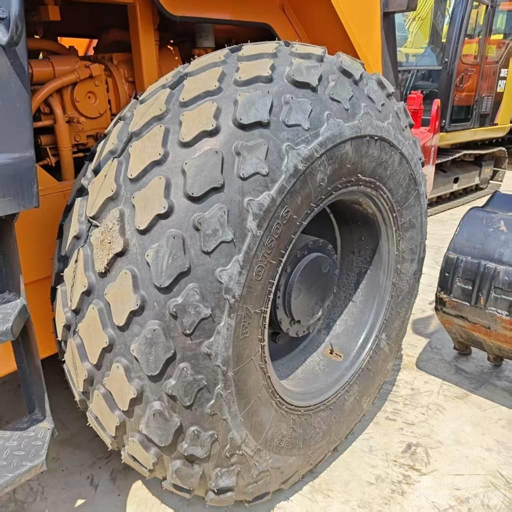 Dynapac CA25D Trilrolwalsen