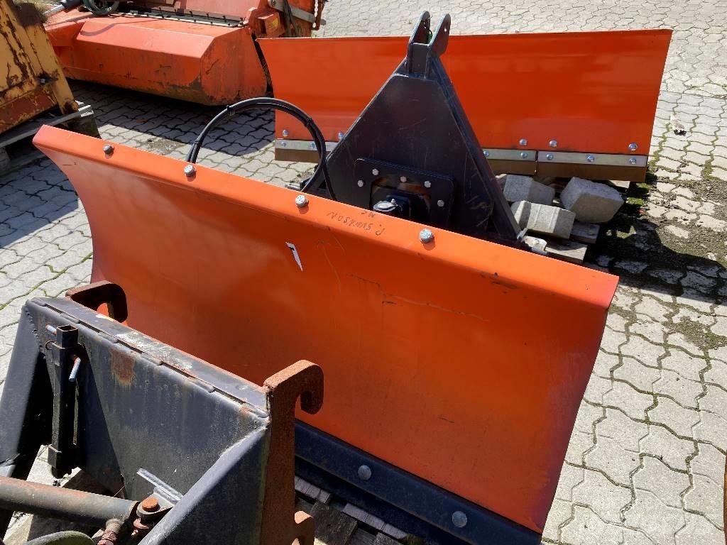  Bellomit 2 m sneplov Sneeuwschuivers en -ploegen