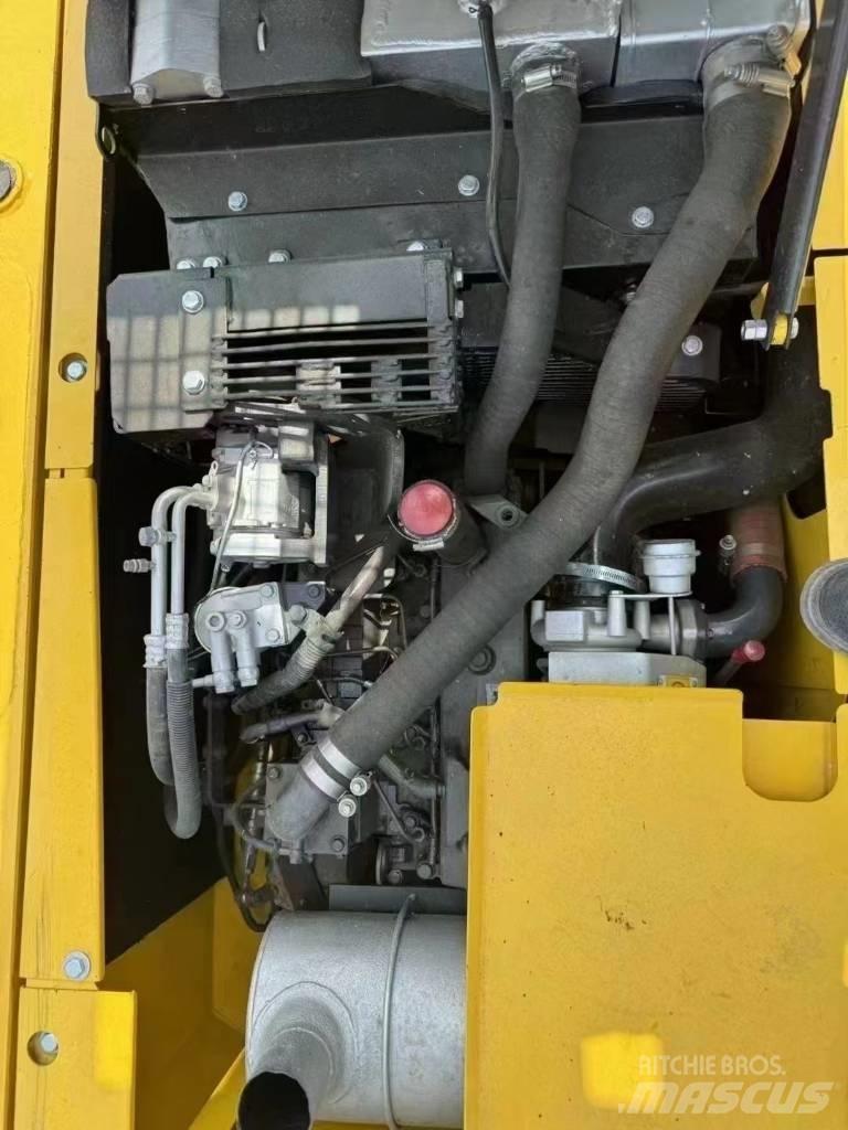 Komatsu PC 130 Rupsgraafmachines