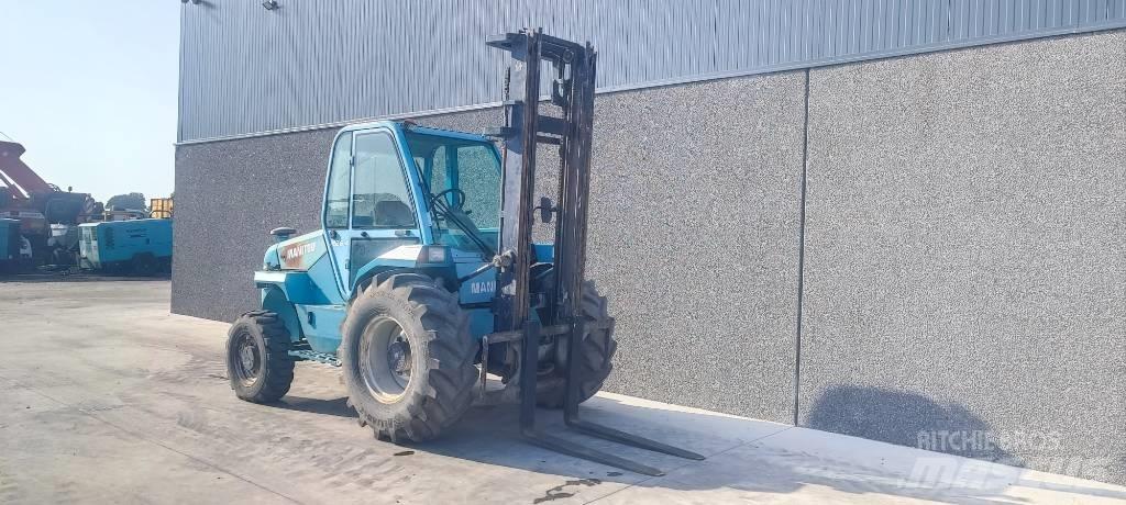 Manitou M 26.4 Vorkheftruck voor zwaar terrein