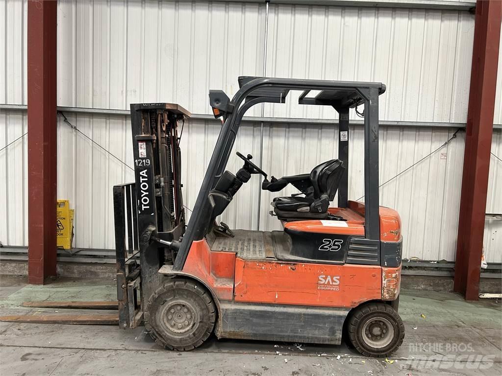 Toyota 7FBMF25 Elektrische heftrucks