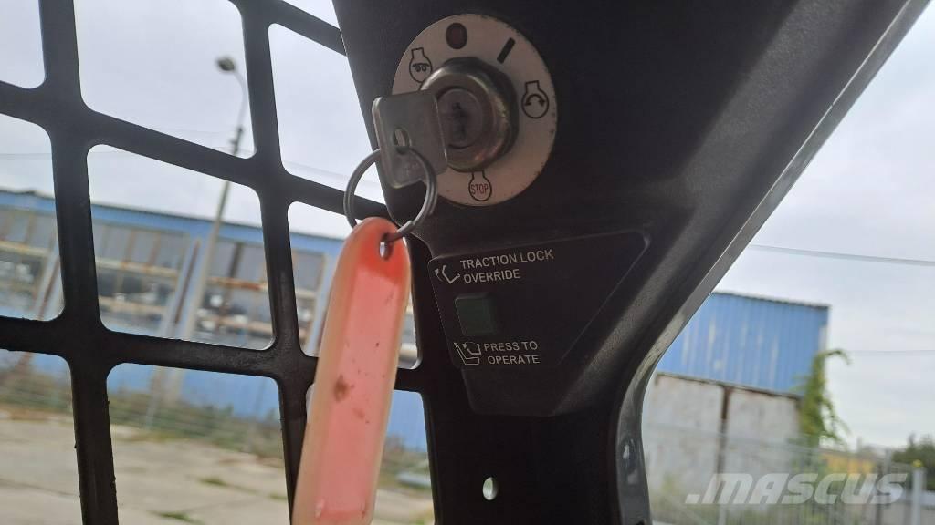 Bobcat s 70 Schrankladers