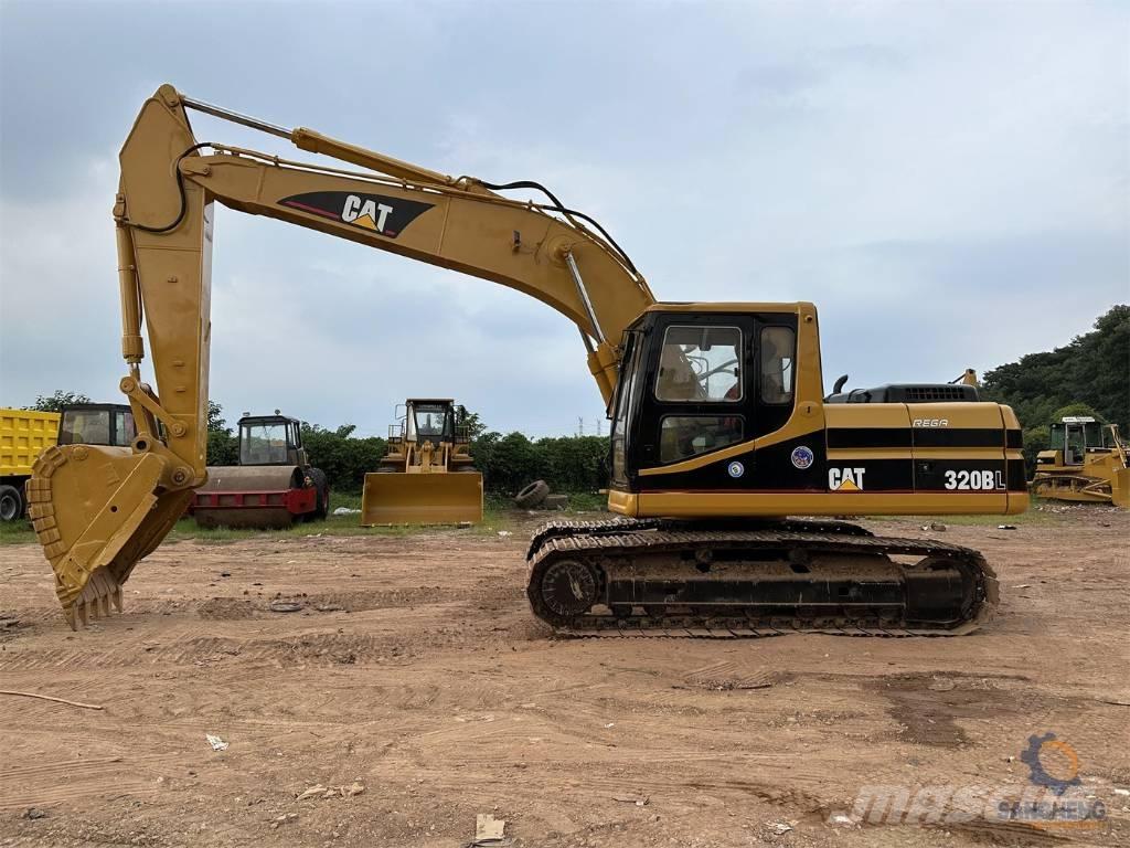 CAT 320 B L Rupsgraafmachines