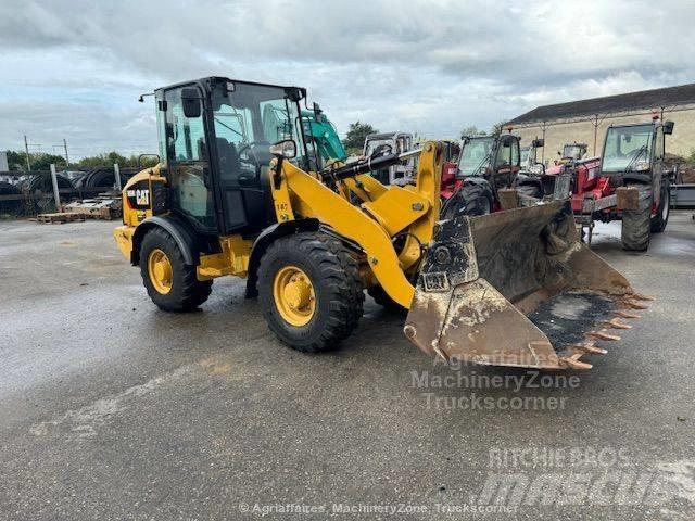 CAT 906 Wielladers