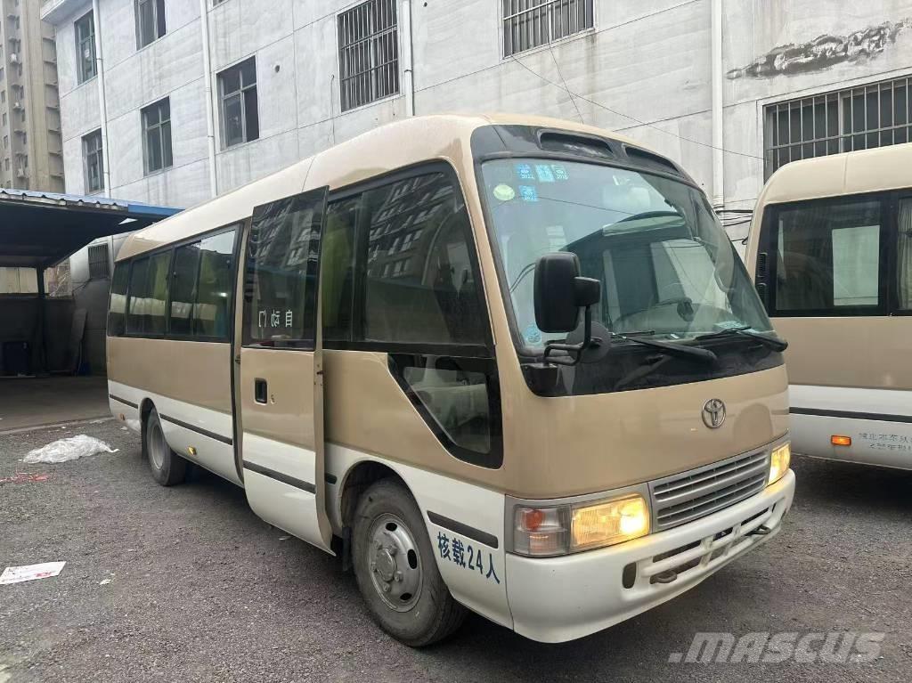 Toyota Coaster Intercitybussen