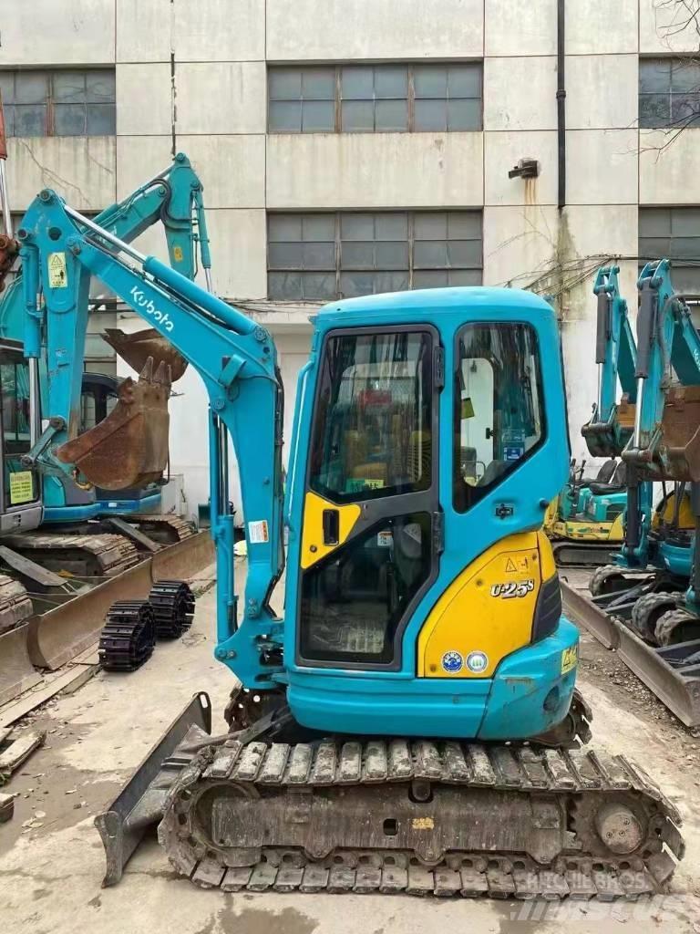 Kubota U 25 Minigraafmachines < 7t