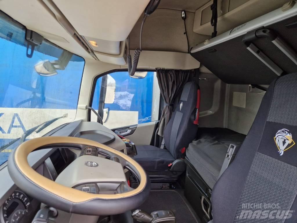 Volvo FH4 6x2 500HP Trekkers