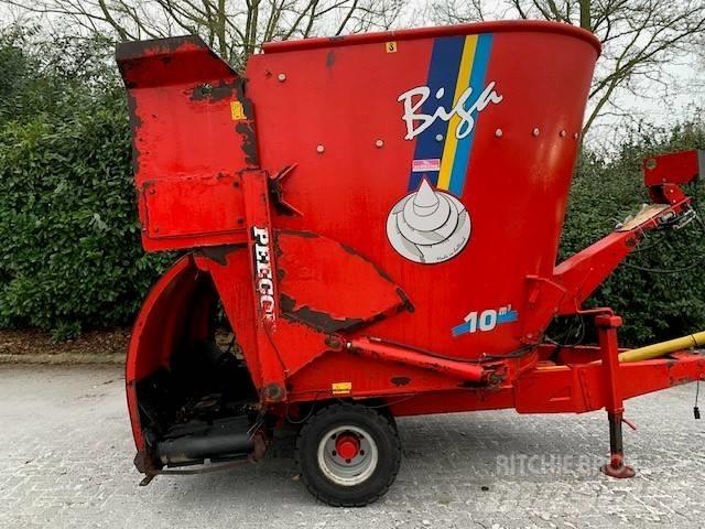 Peecon Biga VME100 Voermachines