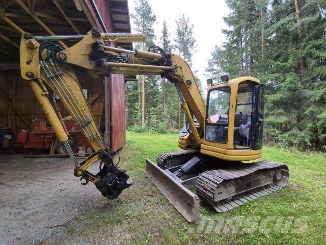 Komatsu PC75 UU Rupsgraafmachines