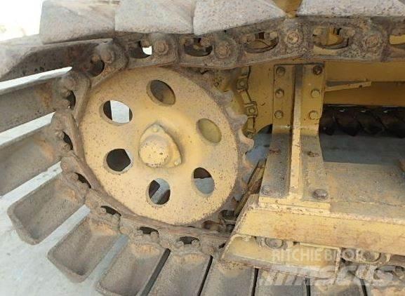 Mitsubishi BD2G Rupsdozers
