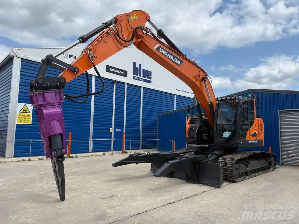 Develon DX 235 LCR-7 Rupsgraafmachines