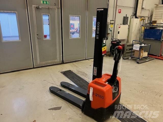 BT Toyota HWE 100 Stapelaar meeloop