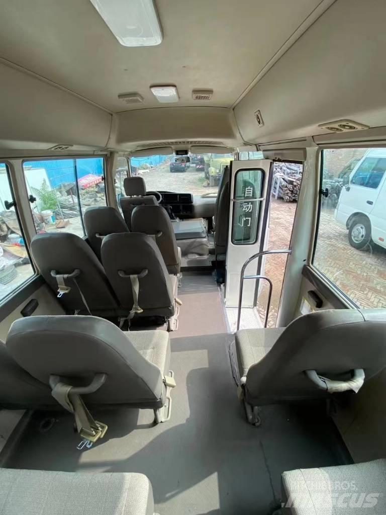 Toyota Coaster Bus Minibussen