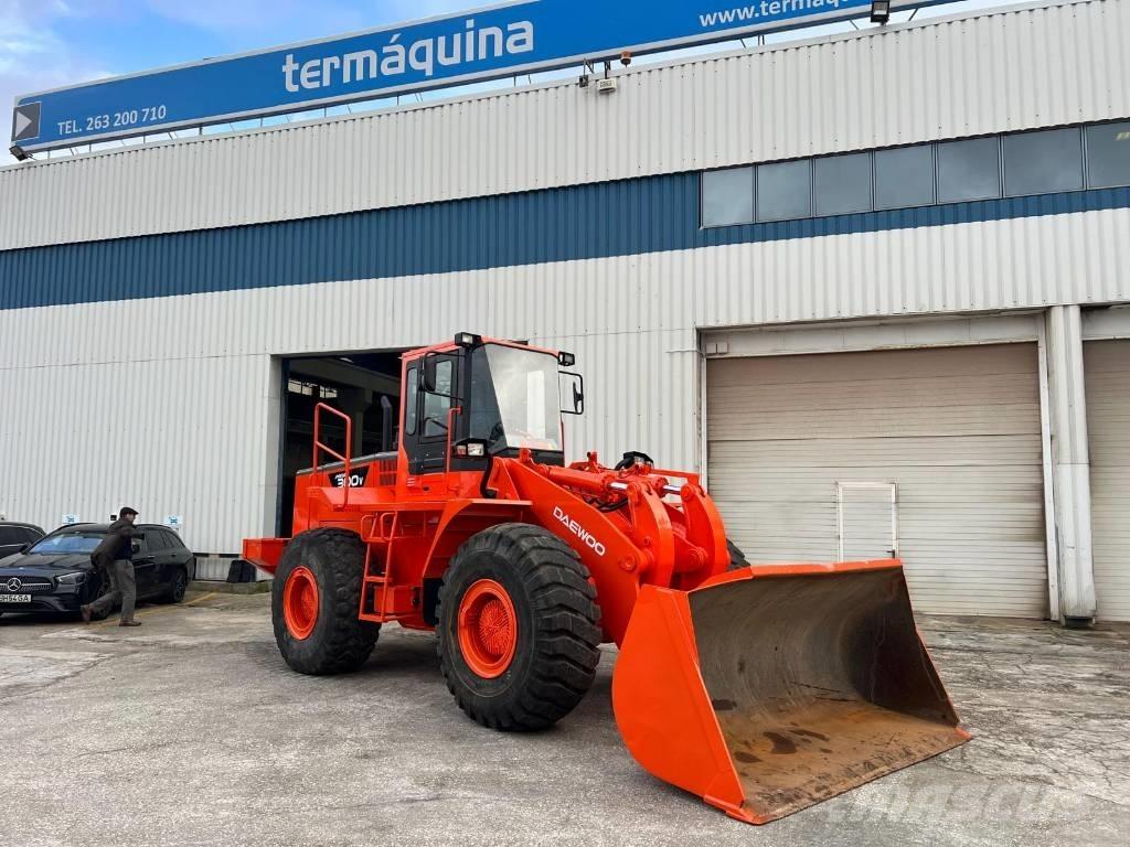 Daewoo Mega 300 III Wielladers