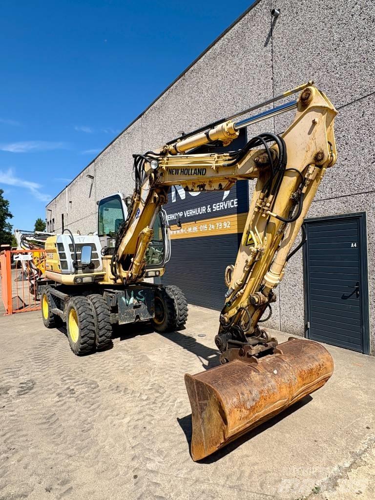 New Holland MH 2.6 Wielgraafmachines