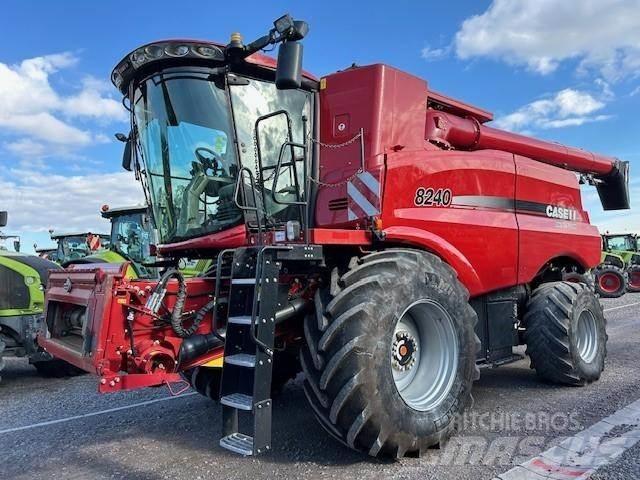 Case IH AF 8240 Maaidorsmachines