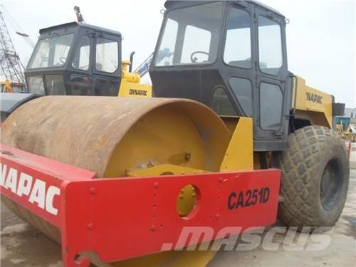 Dynapac CA 30 D Trilrolwalsen