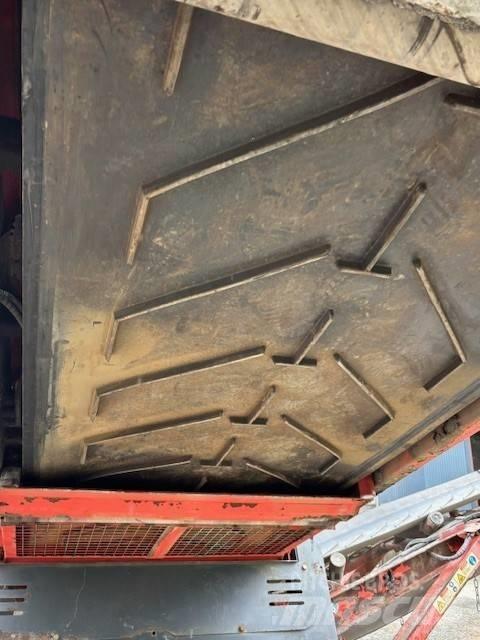 Sandvik QE 341 Mobiele zeefinstallaties