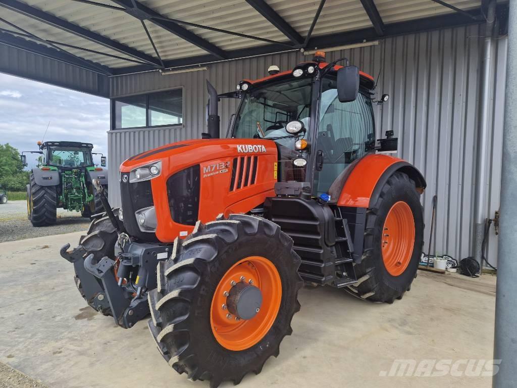 Kubota M7132 KVT Tractoren