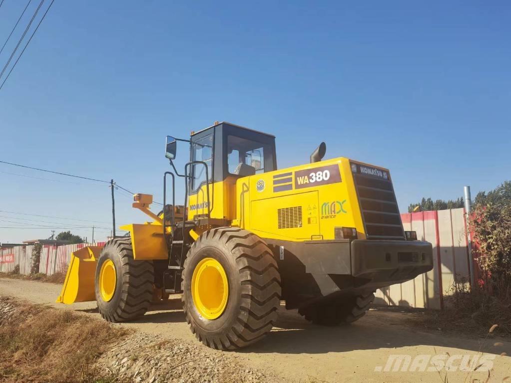 Komatsu WA 380-5 Wielladers