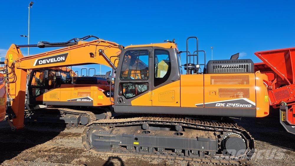 Develon DX 245 NHD-7 Rupsgraafmachines