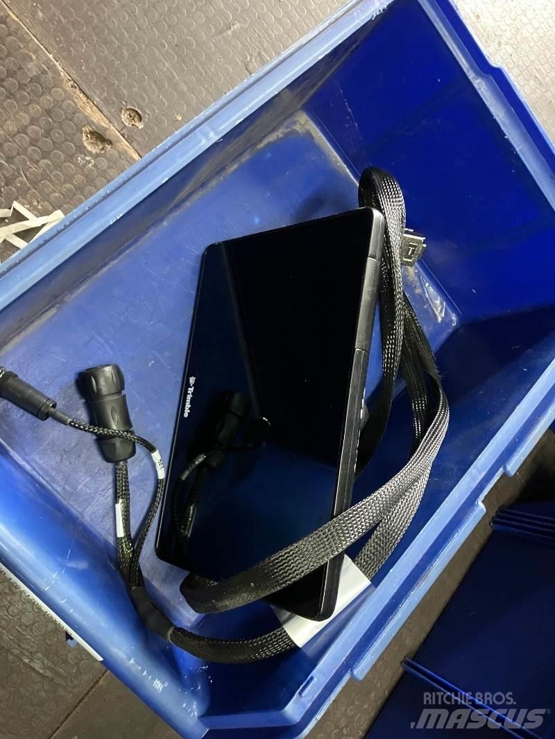 Trimble GFX 750 Overige accessoires voor tractoren