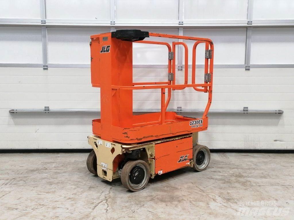 JLG 1230ES Schaarhoogwerkers