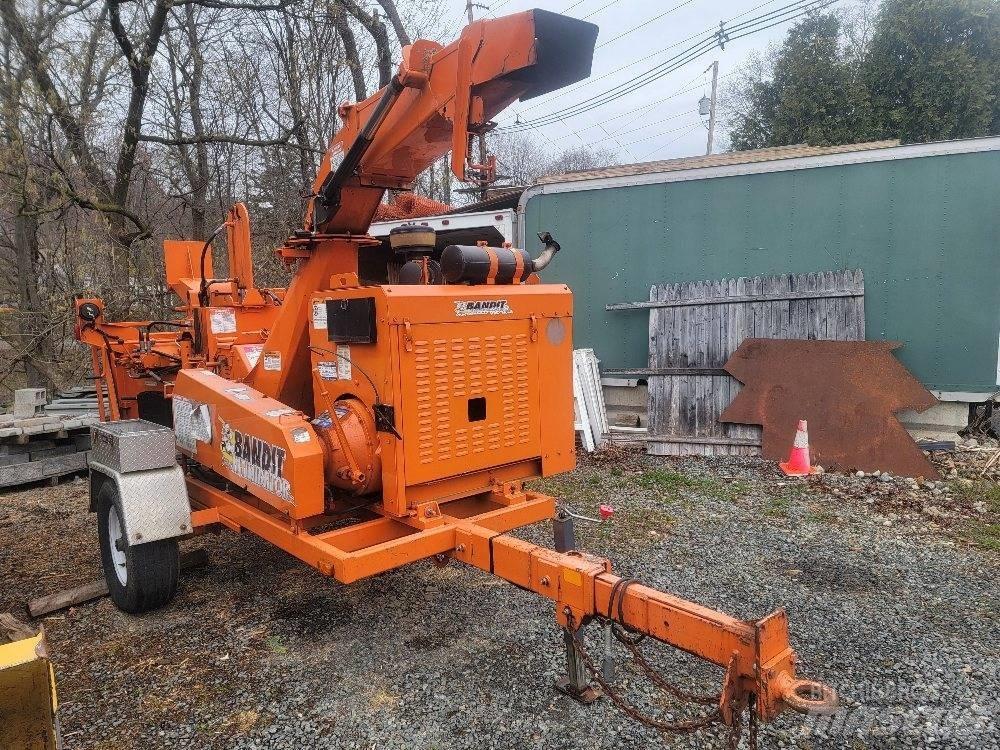  BRUSH BANDIT 990XP Kettingzagen en bosmaaiers