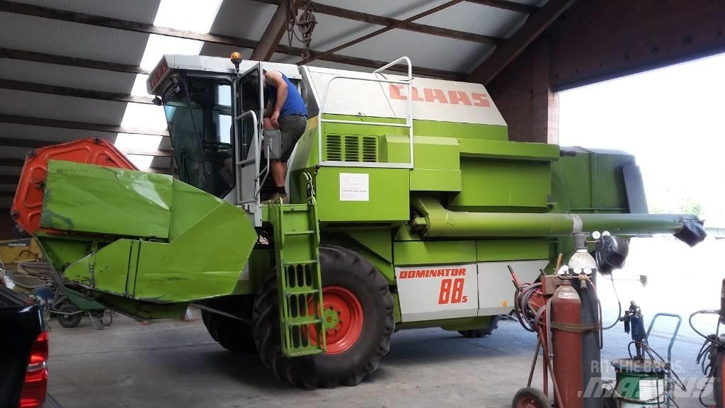 CLAAS Dominator 88 S Maaidorsmachines