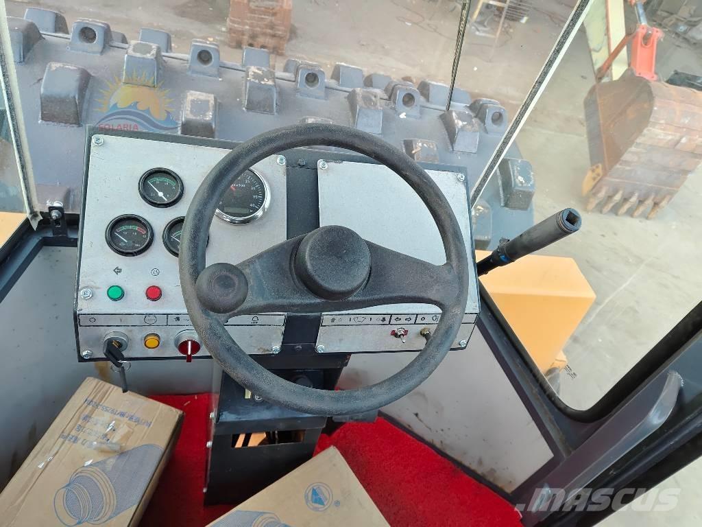 Dynapac CA 301 D Trilrolwalsen