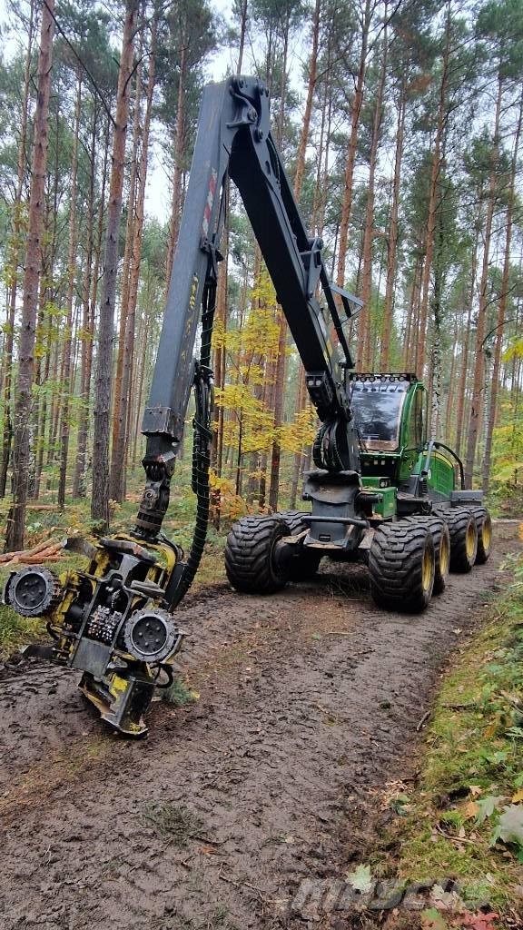 John Deere 1170G Harvesters