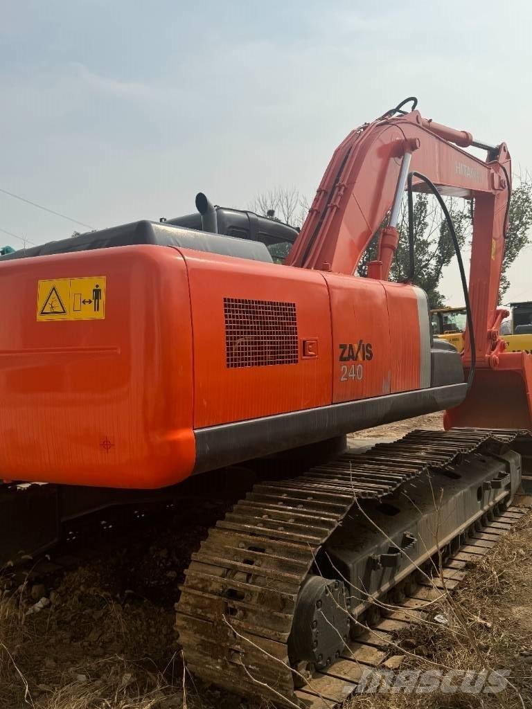Hitachi ZX 240 Rupsgraafmachines
