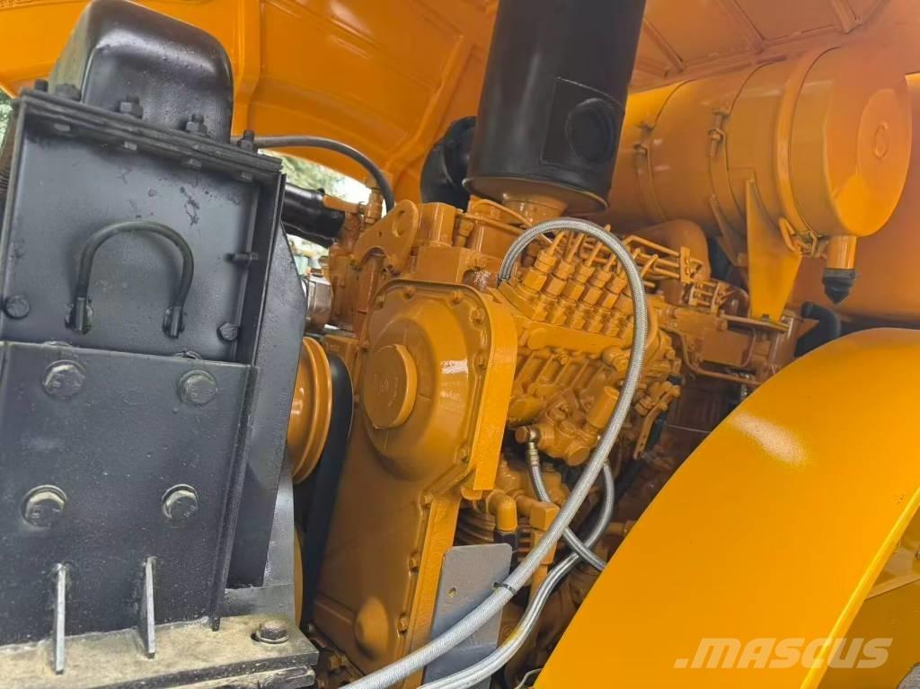 XCMG XS 223 J Trilrolwalsen