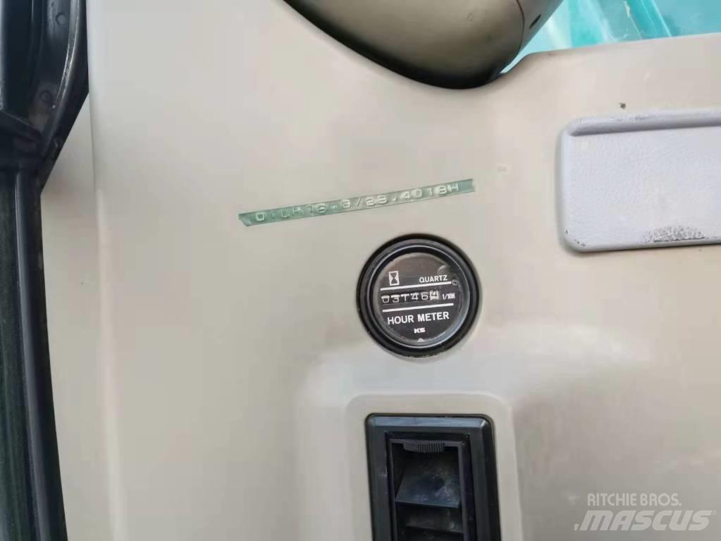 Kobelco SK 135 Rupsgraafmachines