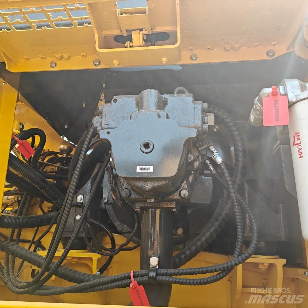 Komatsu 350-8 Rupsgraafmachines