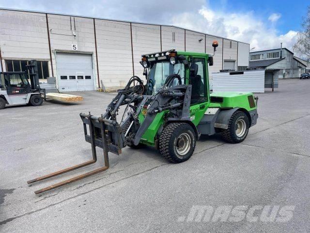 LM Trac 486 Compacttrekkers