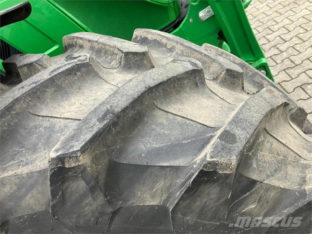 John Deere 6R 150 Tractoren