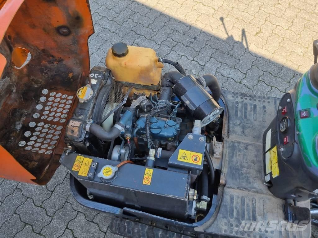 Hitachi EX 08 Minigraafmachines < 7t