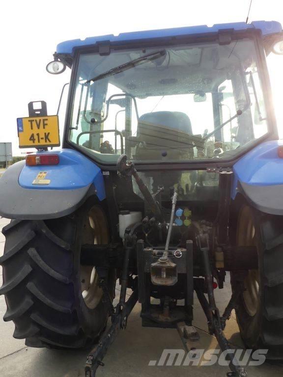 New Holland T5060 Tractoren