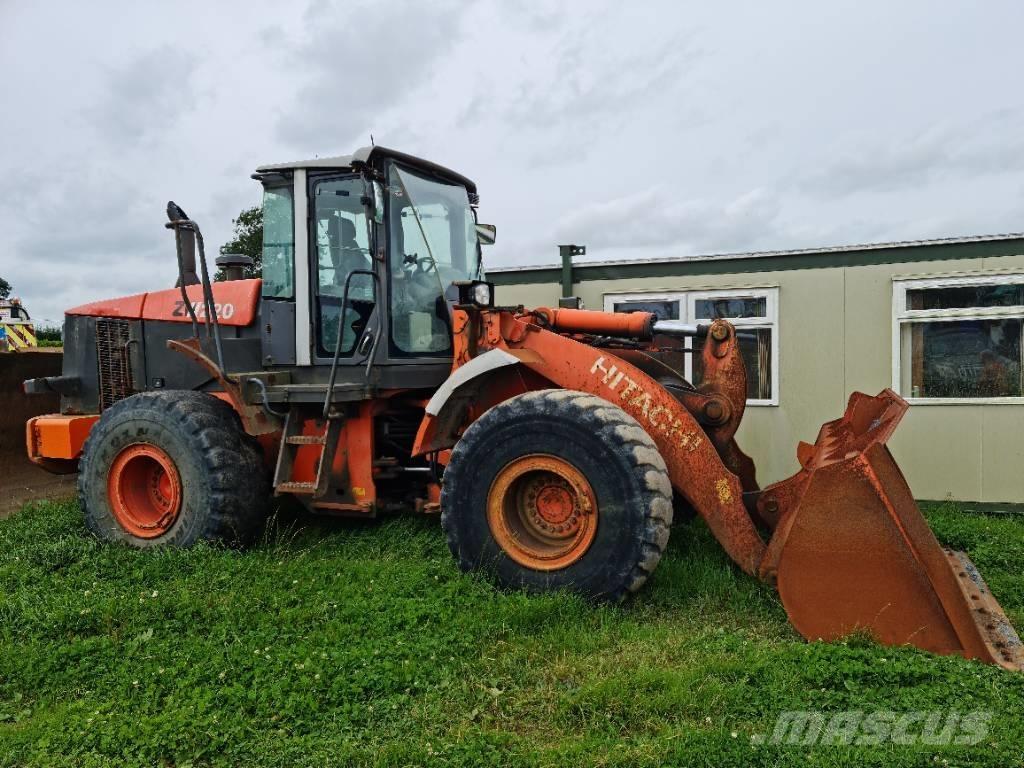 Hitachi ZW 220 Wielladers