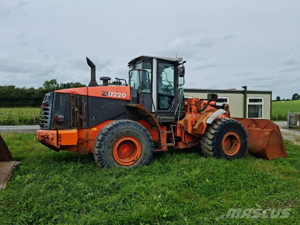Hitachi ZW 220 Wielladers