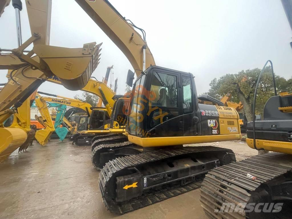 CAT CAT320 D2 Rupsgraafmachines
