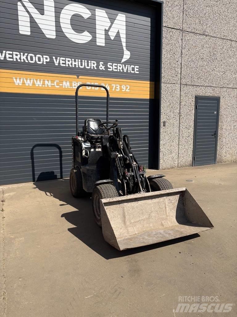 Knikmops KM 100 Wielladers