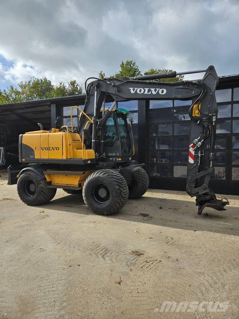 Volvo EW 140 C Wielgraafmachines